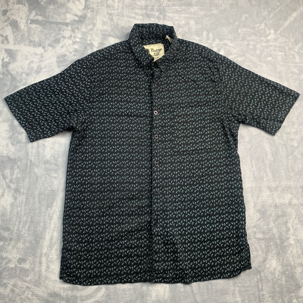 Vintage Silk Circa 1969 Men's M‎ 100% Silk Short Sleeve Button Up Shirt